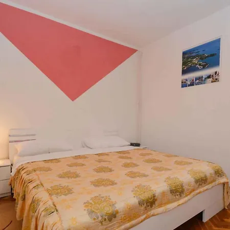 Appartement In Pula/istrien 11285